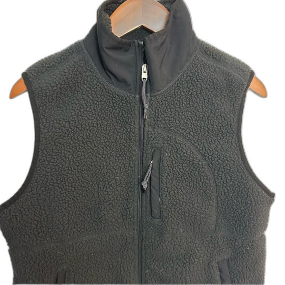 The North Face Black Cragmont Fleece Vest Size Medium Athletic Winter Snow - Picture 13 of 16